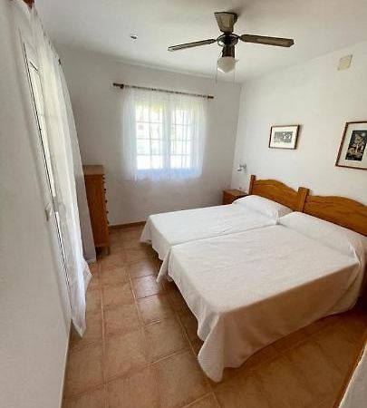 Bonito Apartamento Con Terrazas Y Aparcamiento. Son Bou Exterior foto